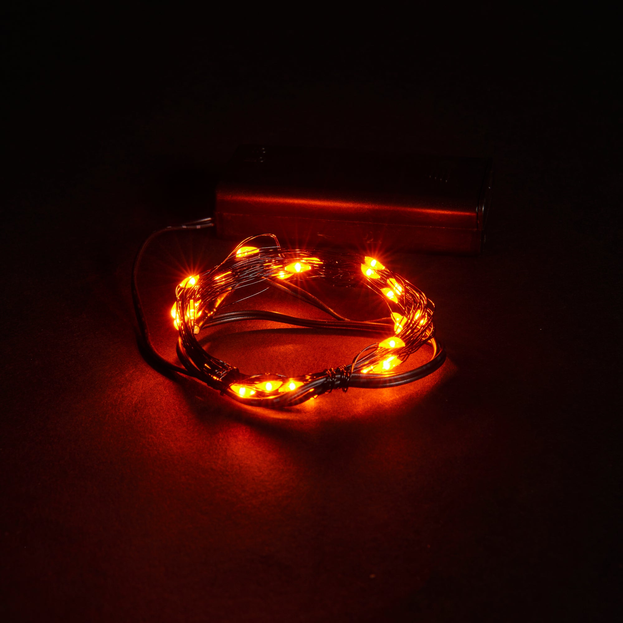 Guirlande Toile D'Araignée Halloween Dalugo - 6x5 M, 150 LEDs, 8 Modes, Alimentation Piles/USB