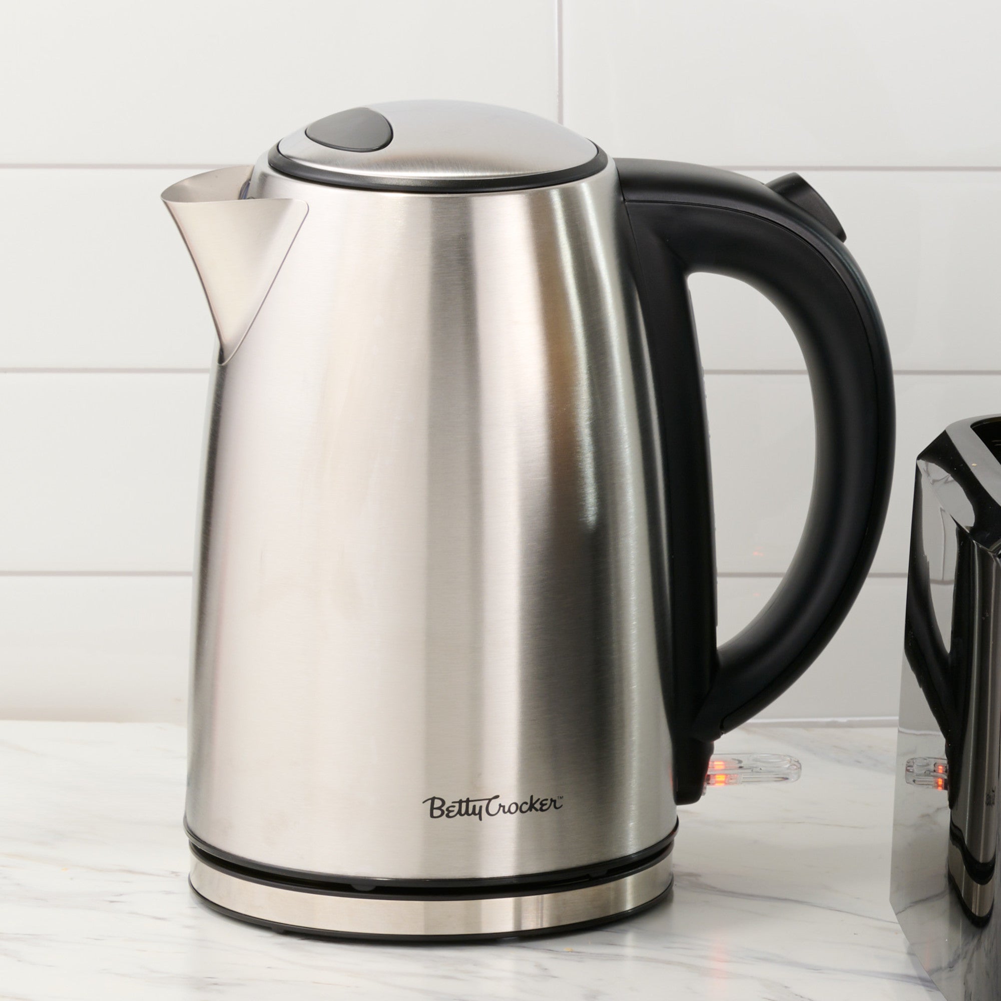 Betty Crocker 360 Jug Kettle, Stainless Steel,