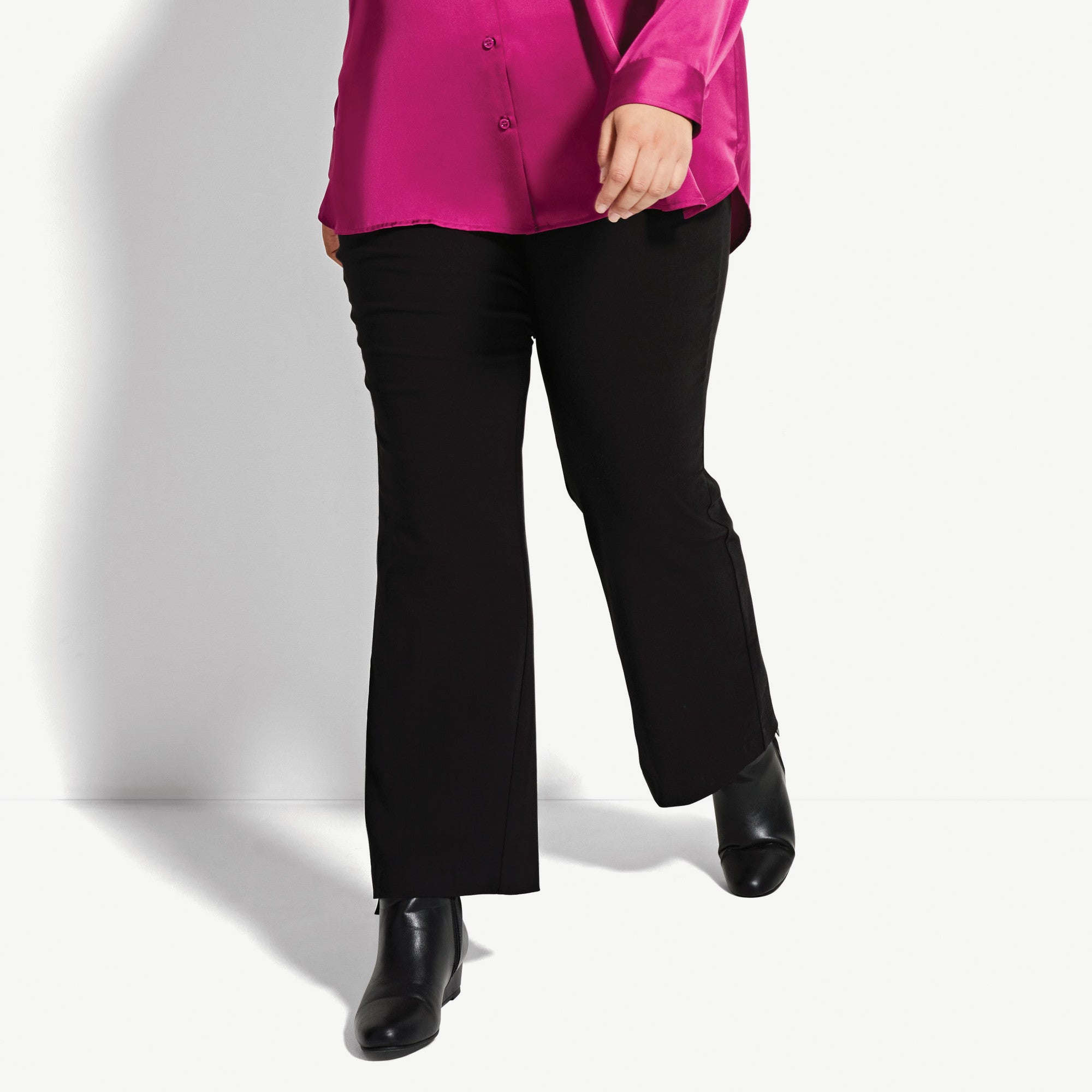 lily Women's Plus Trendsetters Solid Woven Bootcut Pants Giant