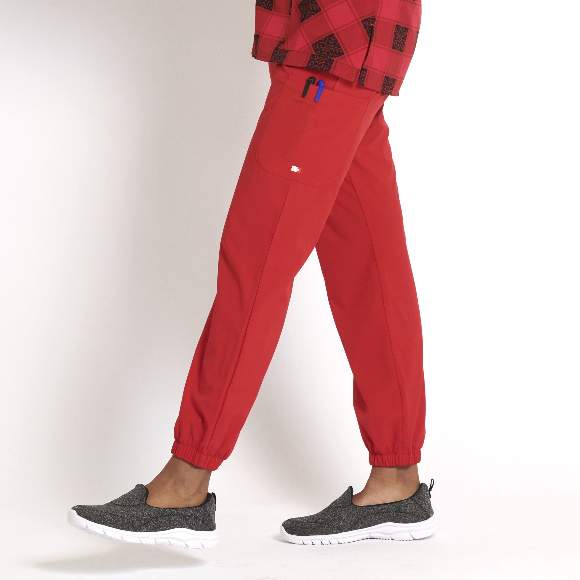 White Cross Women's Lite Tech Jogger Scrub Pants Giant Tiger