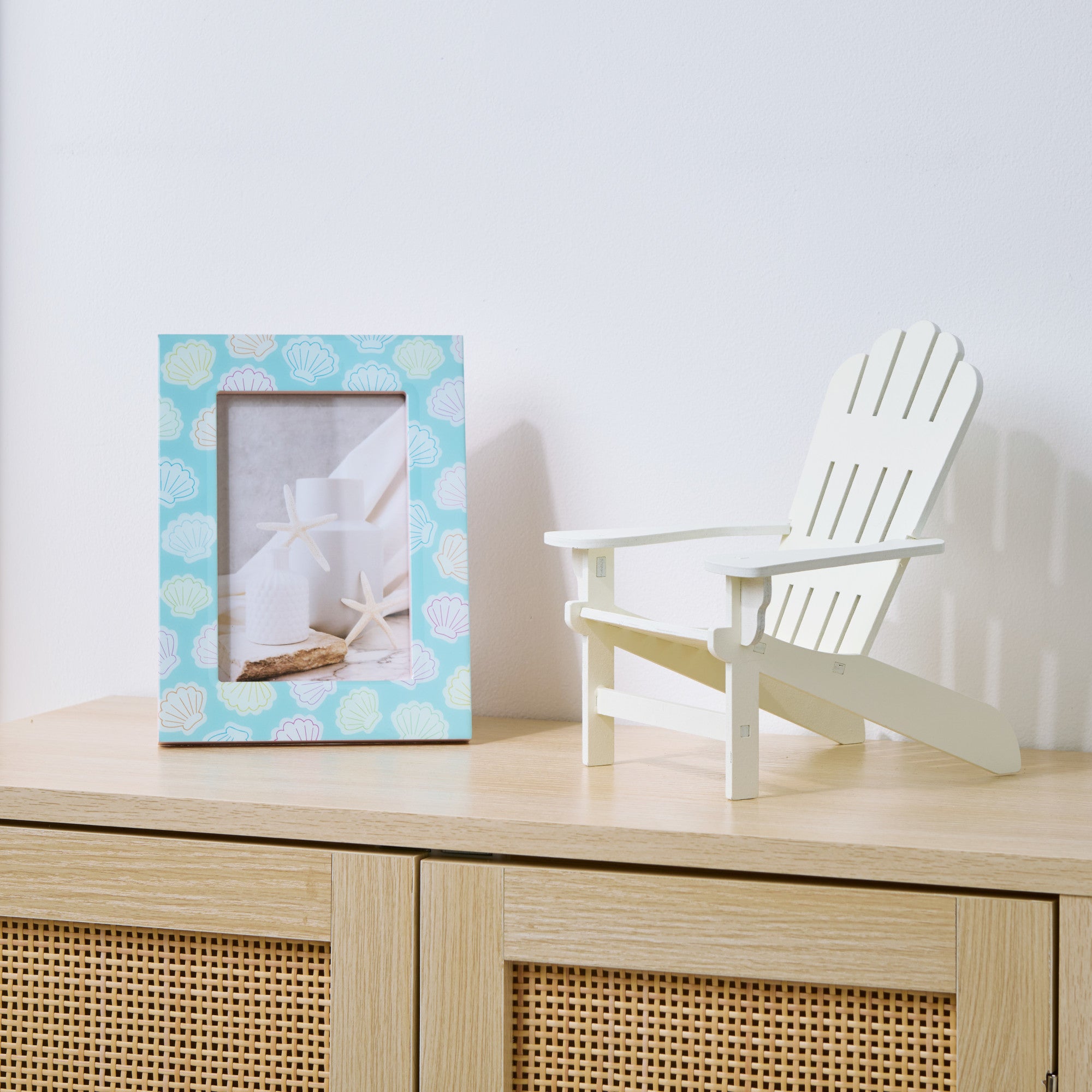 雪のchair HomeStyles Muskoka Chair Décor, White, 7-in x 6.5-in x 8-in