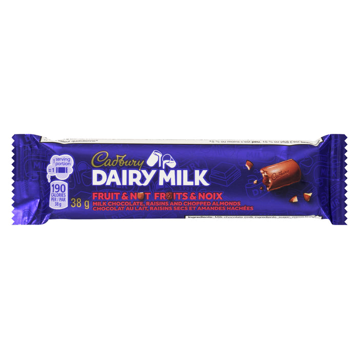 Cadbury Dairy Milk Chocolat au Lait, Raisins Secs et Amandes Hachées Fruits & Noix, 38 g