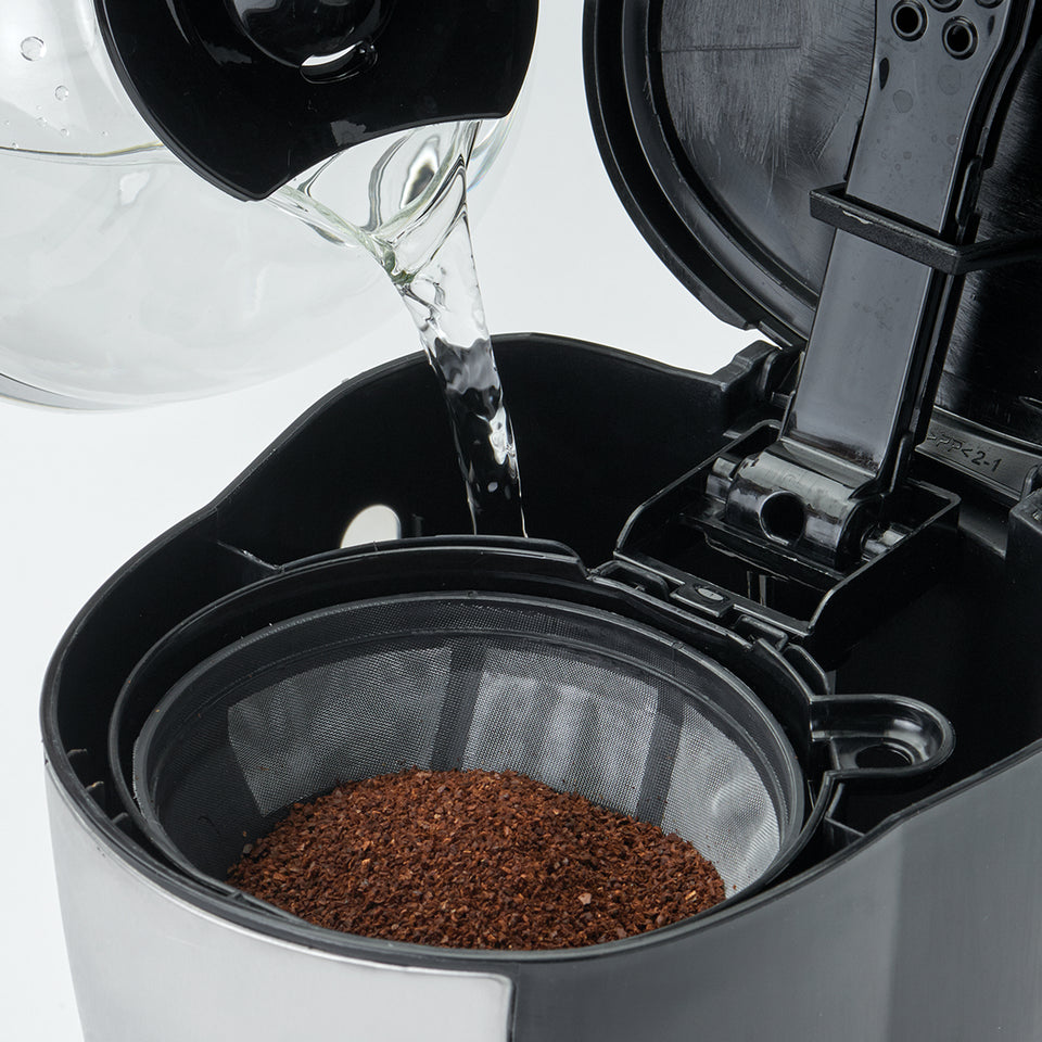 Betty Crocker 4-Cup Coffee Maker, Black – Giant Tiger