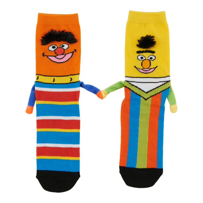 Sesame Street Women's Magnetic Hand Holding Socks