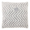 Coussin en similifourrure – 20 po x 20 po