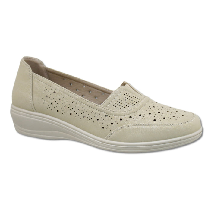 Classic Editions Women's Front Gore Slip-Ons