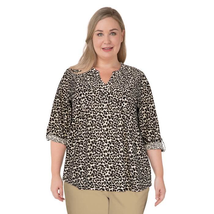 lily morgan Women's Plus Top with Front Pockets