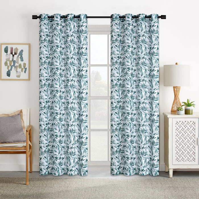 Printed Curtain, 52-in x 54-in.