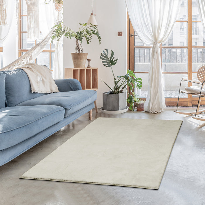 Faux Rabbit Fur Rug, 4-ft x 6-ft.