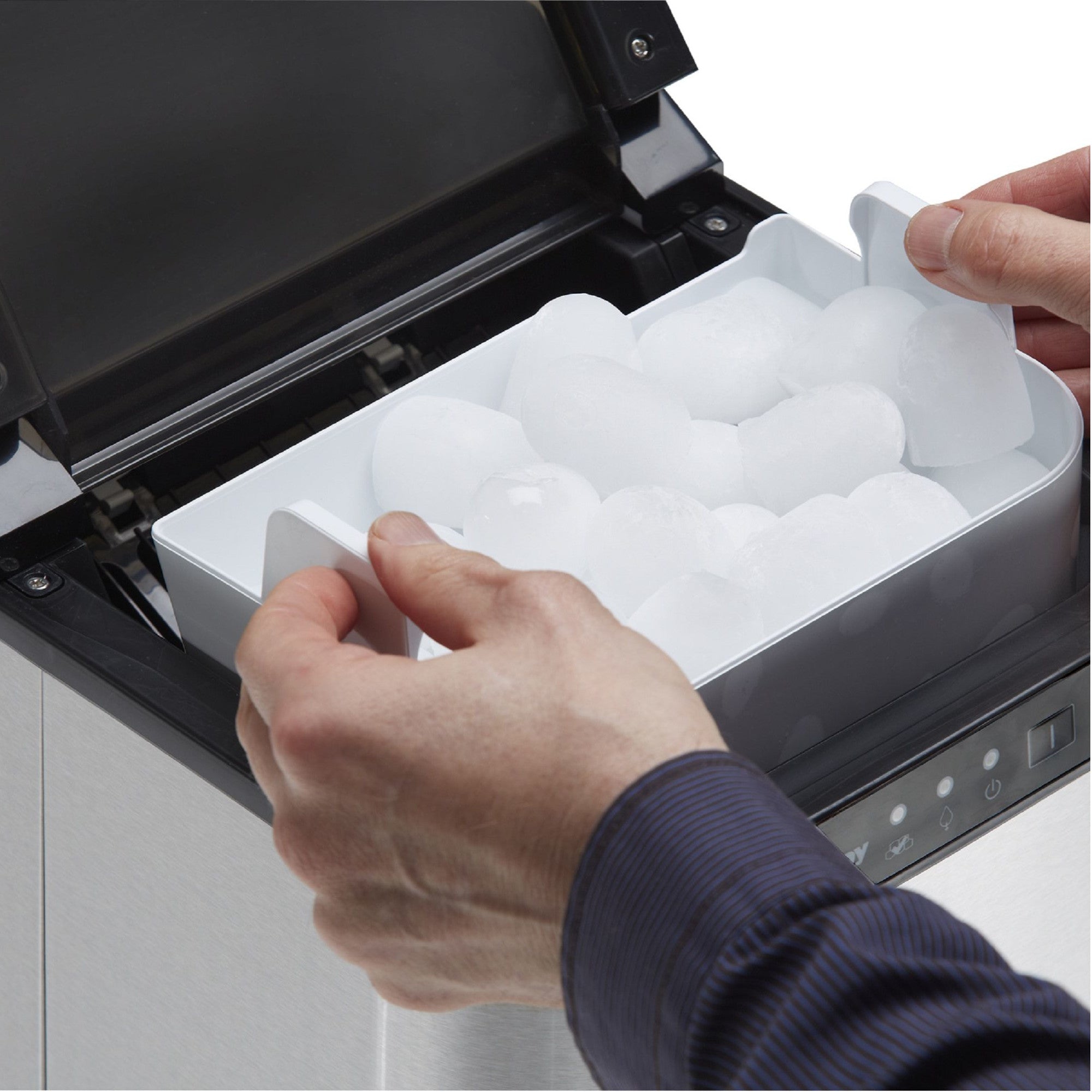 Danby Countertop Ice Maker, Stainless Steel, 2lbs Giant Tiger