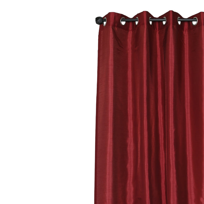 Rideau en similisoie rouge HomeStyles, rouge, 52 po x 96 po