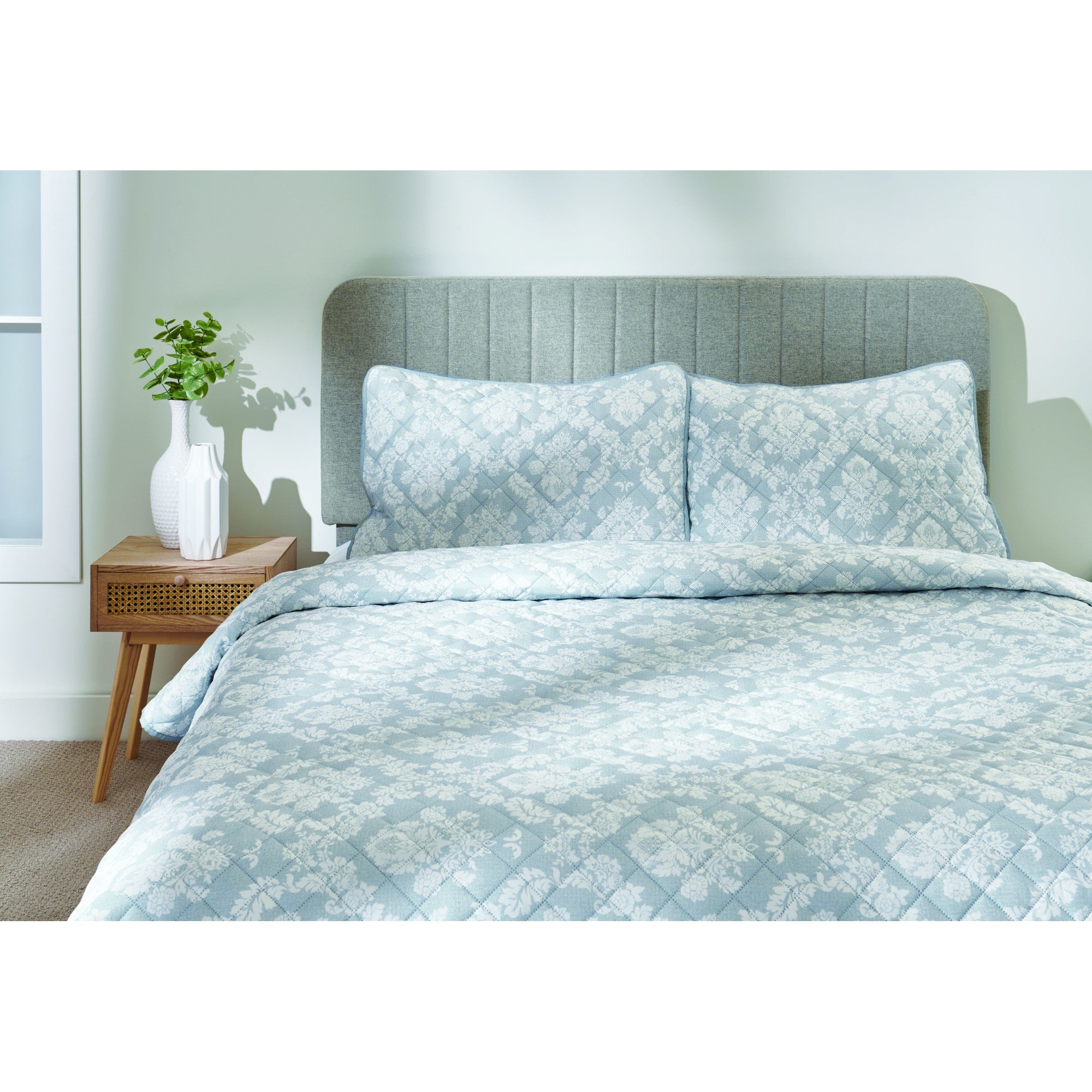 Debbie Travis® Double/Queen Printed Quilt Set, 3Piece Giant Tiger